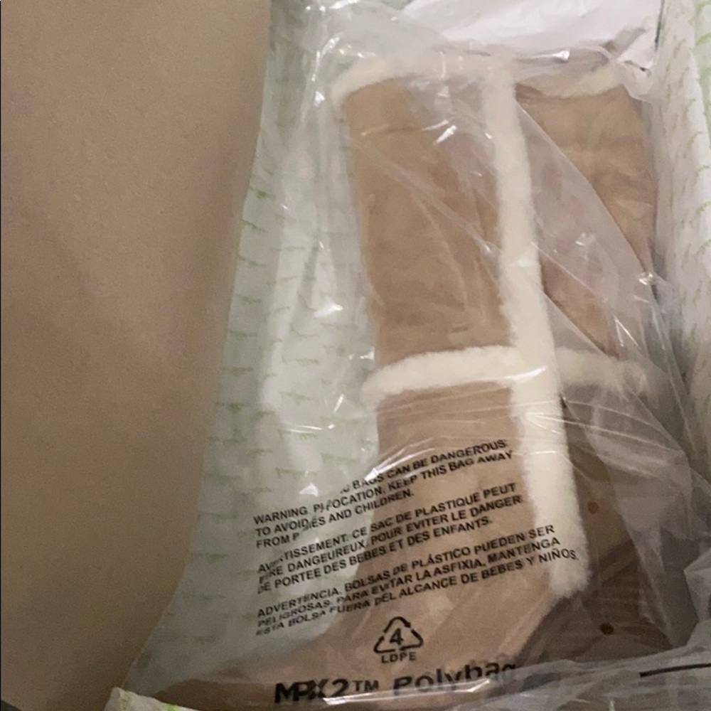 Sam Edelman 👢 - Picture 3 of 5